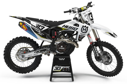 CHECKED Husqvarna Graphics Kit