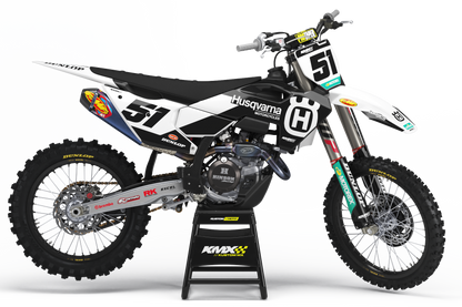 CONTROL Husqvarna Graphics Kit